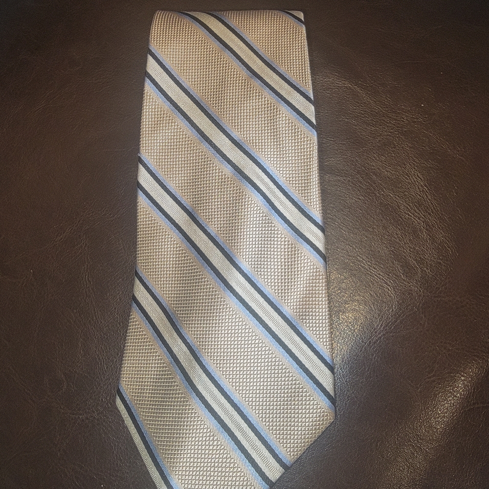 Duck Head Blue and Cream Striped Tie